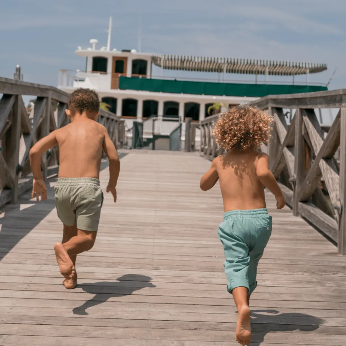 minnow Boys Canvas Short Sea Marsh Green Clearance