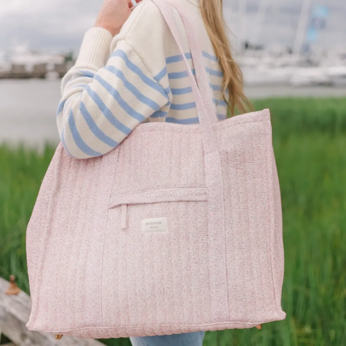 minnow Everyday Tote | Swim Antique Floral Hot