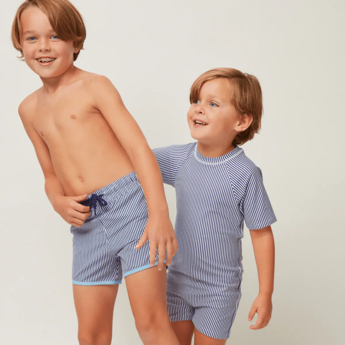 minnow Unisex Short Sleeve Rashguard One Piece Navy Stripe Discount