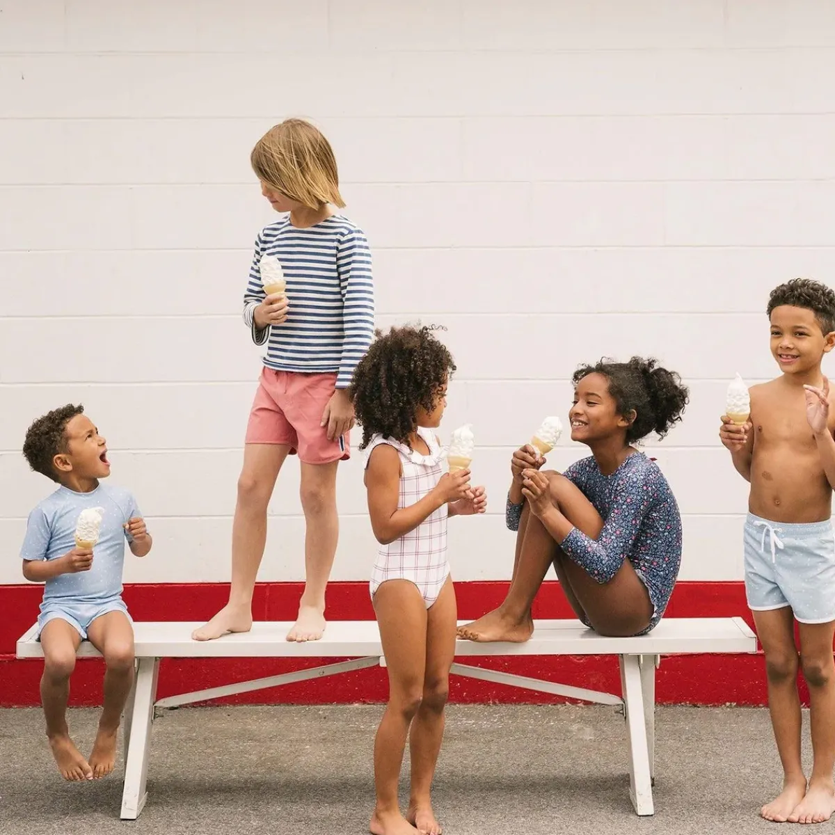 minnow Unisex Short Sleeve Rashguard One Piece Atlantic Star New